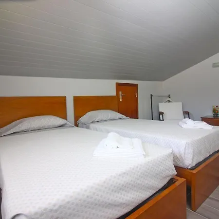 Casa Laranjeiras By Geres Casas * Carvalheira