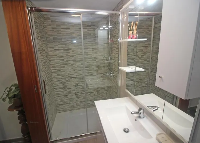 Casa Laranjeiras By Geres Casas Carvalheira