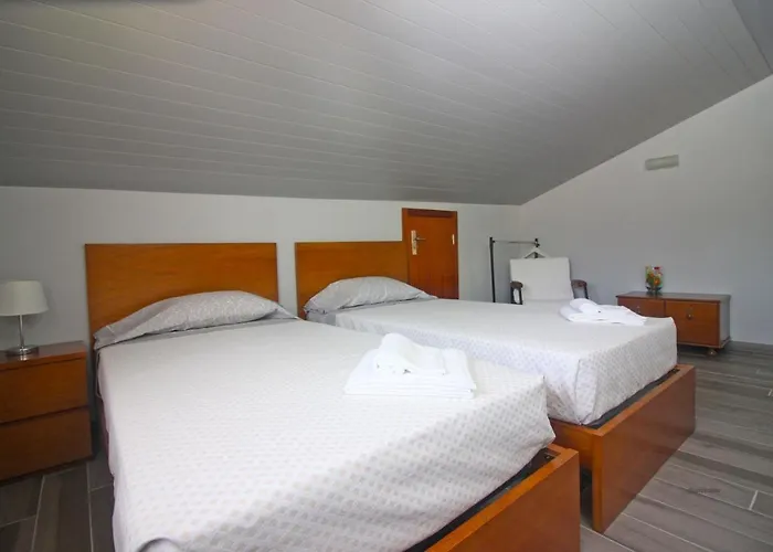 Casa Laranjeiras By Geres Casas * Carvalheira